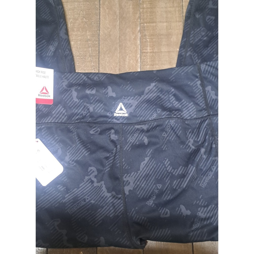 Reebok Women's XXL Black Camo High Rise 7/8 Leggings Zipper Pocket NWT - Picture 5 of 6